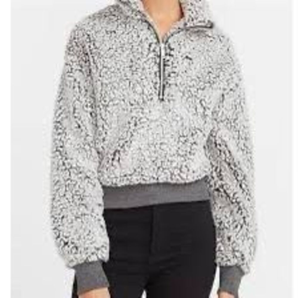 EXPRESS Women’s Gray White Long Sleeve Quarter Zip Teddy Bear Jacket Size Large